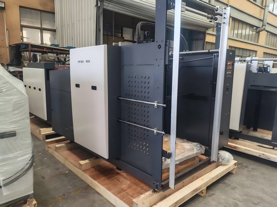 नवीन स्टार YFMD-850 ऑटोमॅटिक हाय स्पीड लॅमिनेटिंग मशीन थायलंडला पाठवले जाणार आहे!